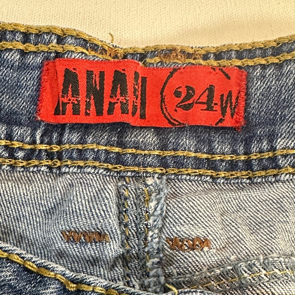 Zanadi Embellished Blue Jeans with Stretch and Slight Flare Size 24W Inseam 29” - Picture 3 of 10